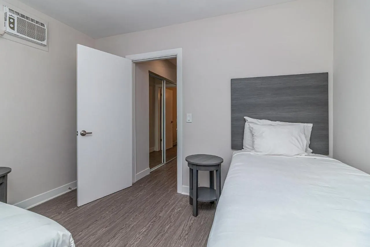 2021 Olive Hotel Burbank 2*,
