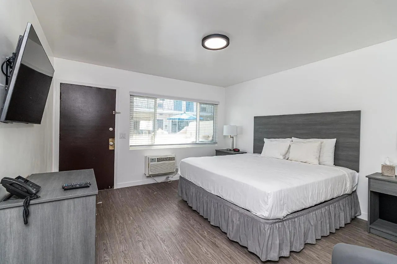 2021 Olive Hotel Burbank