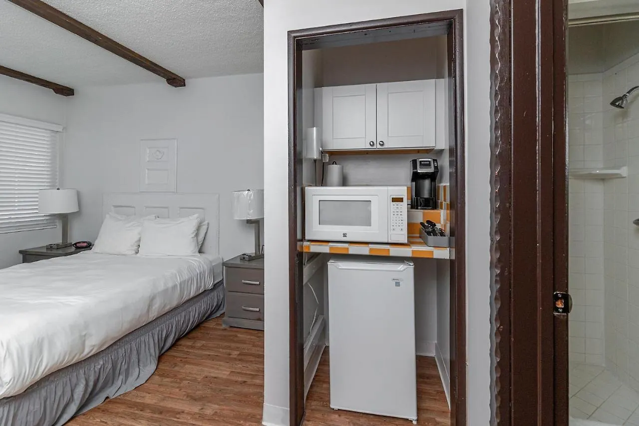 2021 Olive Hotel Burbank