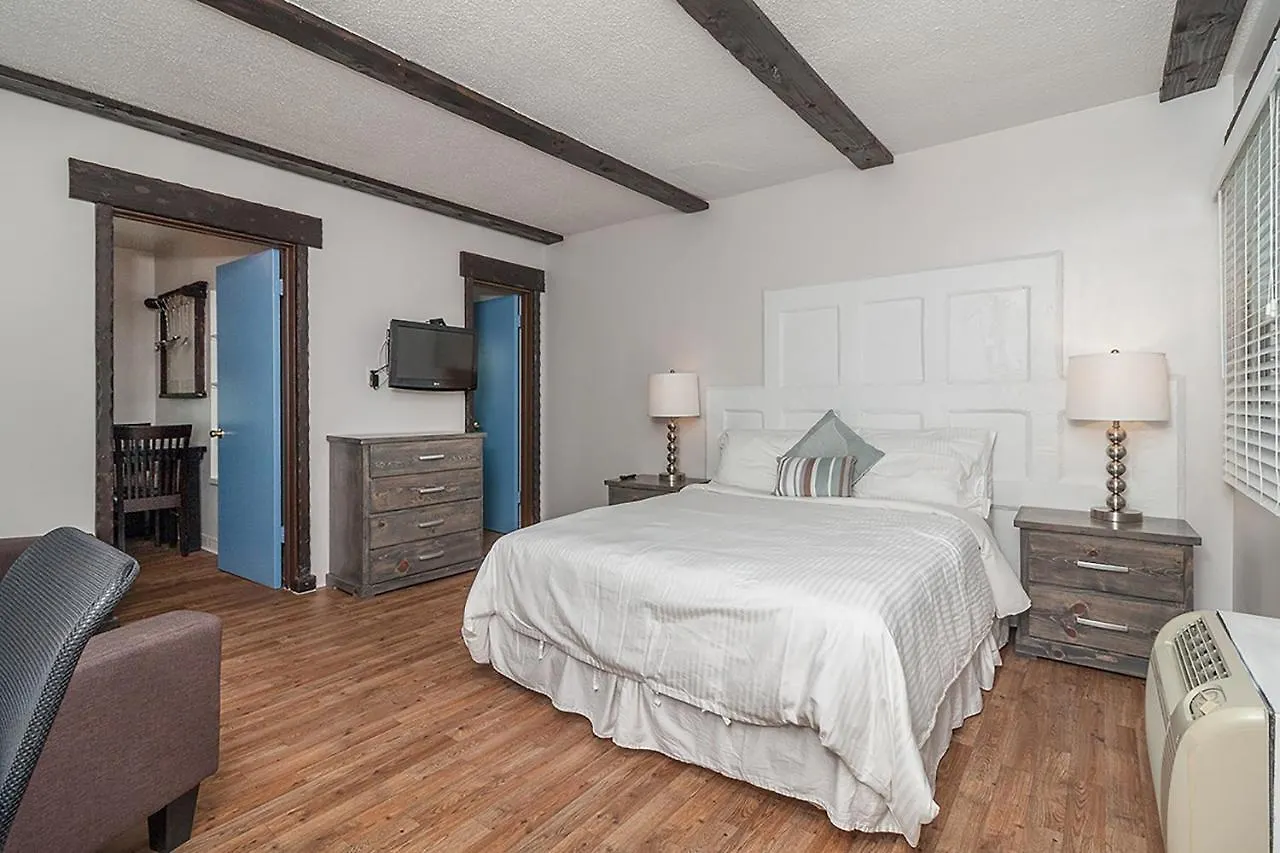 2021 Olive Hotel Burbank